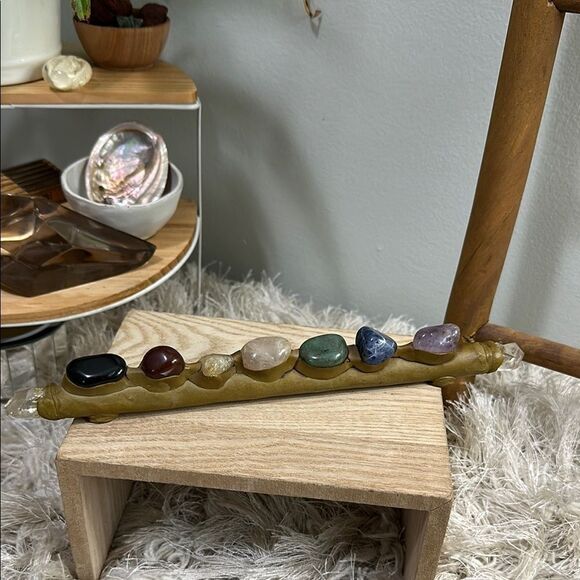 Quartz Crystal & Chakra Stones Wand Healing Reiki Meditation - Picture 1 of 17